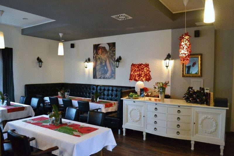 סויבודזין Hotel Graffit מראה חיצוני תמונה